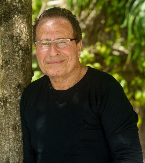 Peter James